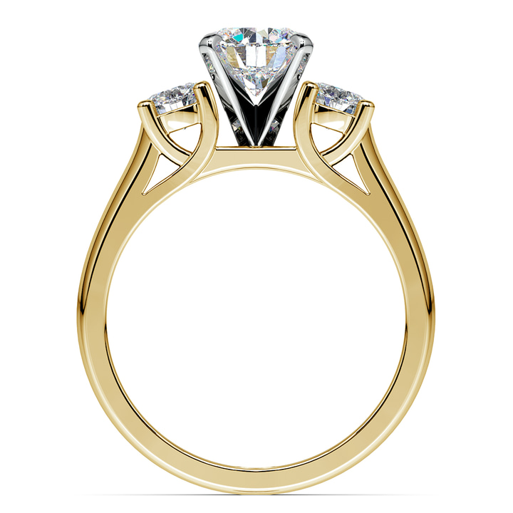3 Round Stone Diamond Engagement Ring In Yellow Gold | Thumbnail 02