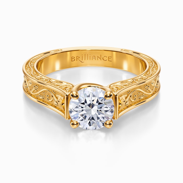 Antique Solitaire Engagement Ring in Yellow Gold