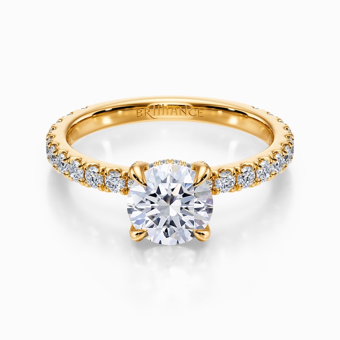 Engagement Ring With Diamond Prongs in Yellow Gold