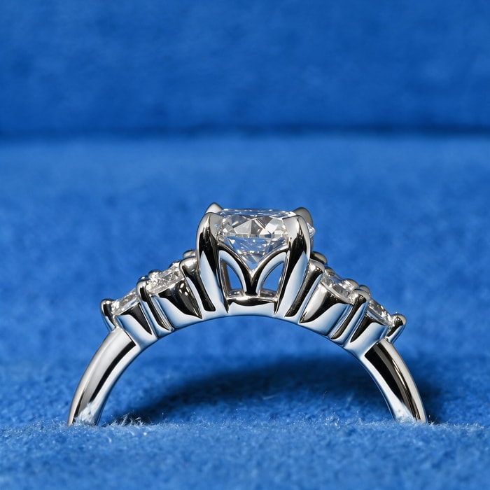 1.00 Carat Lab Round Diamond Round Diamond Cluster Engagement Ring in White Gold