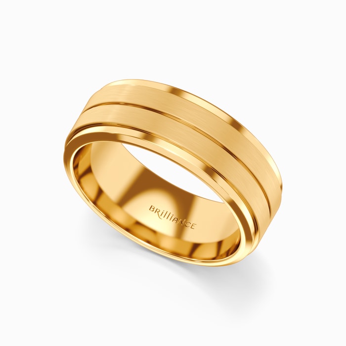 Beveled Satin Finish Men's Wedding Ring in Yellow Gold (8 mm)