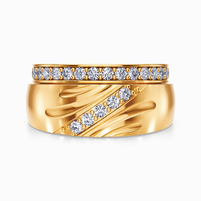 Elevated Wedding Ring Set in Yellow Gold