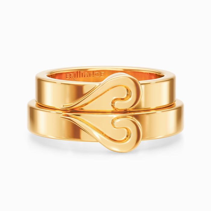Matching Curled Heart Wedding Ring Set in Yellow Gold