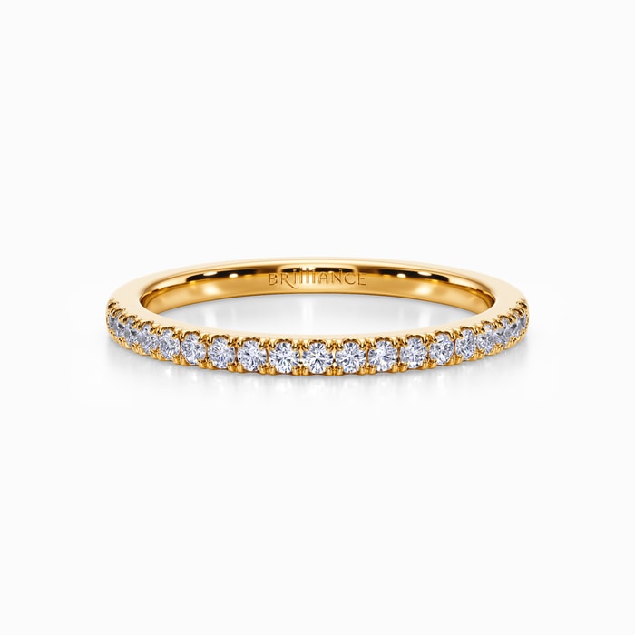 Petite Scallop Diamond Wedding Ring in Yellow Gold