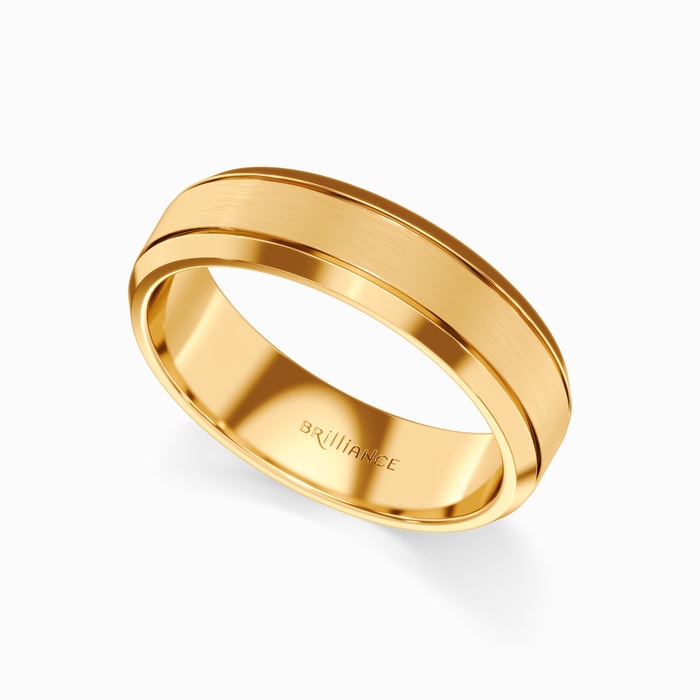 Beveled Men's Wedding Ring in Yellow Gold (6 mm)