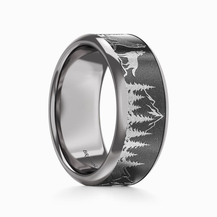 Howl - Wolf and Forest Pattern Men's Wedding Ring in Titanium (9 mm)