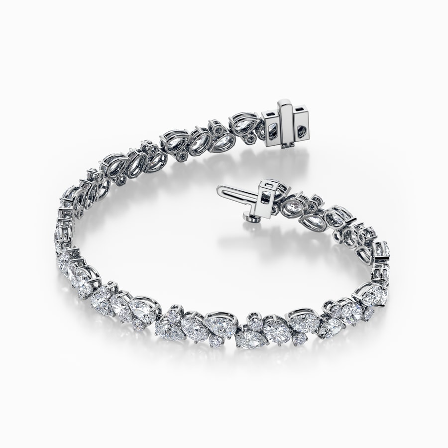 Mixshape Lab Diamond Bracelet in White Gold (12.50 carat)