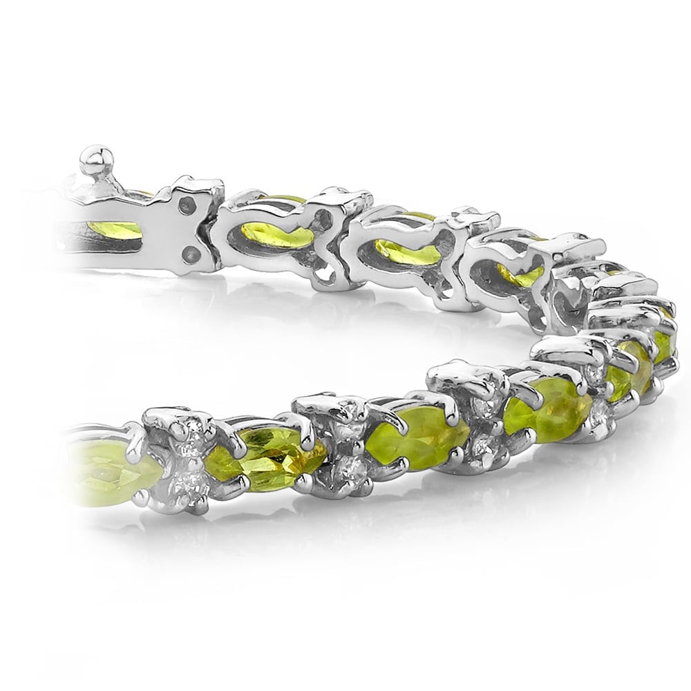 Peridot Gemstone And Diamond Bracelet In White Gold | 01