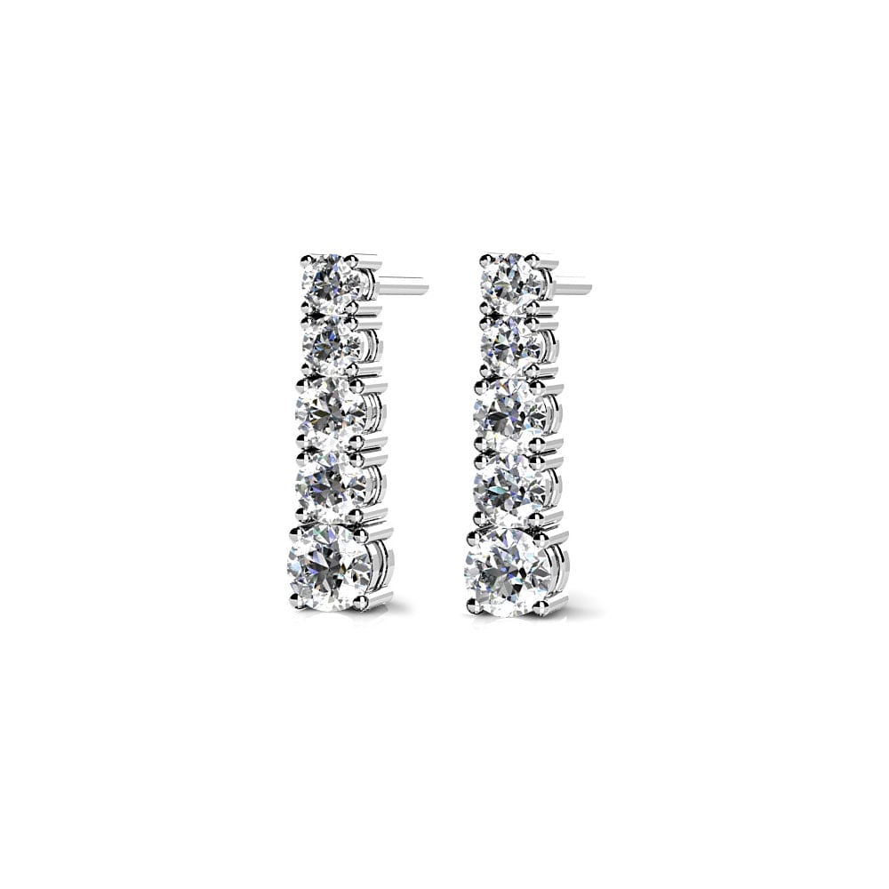 Graduated Diamond Dangle Drop Earrings In White Gold (1/2 Ctw) | 01