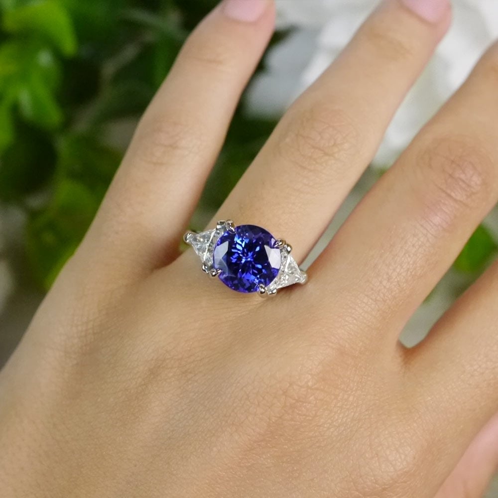 5.48 Carat Tanzanite Ring In Platinum