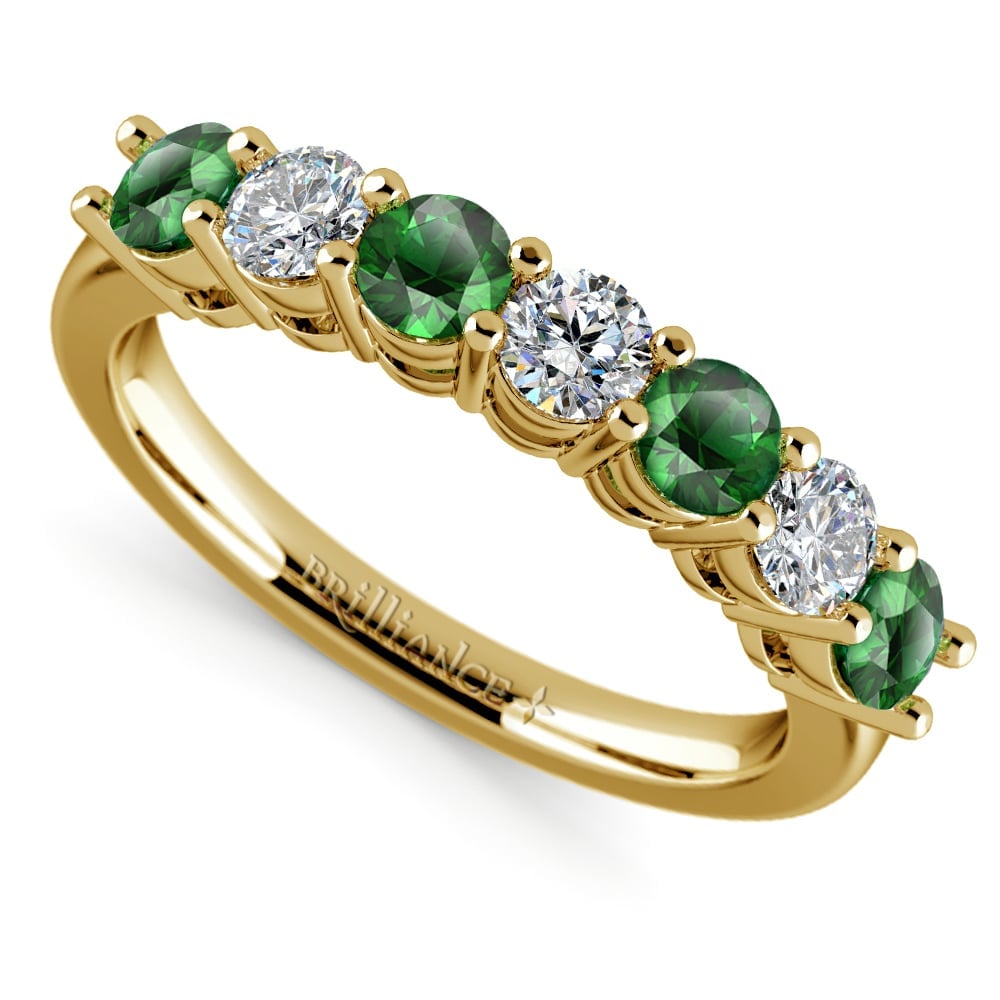 Seven Stone Diamond And Emerald Ring In Yellow Gold | Zoom