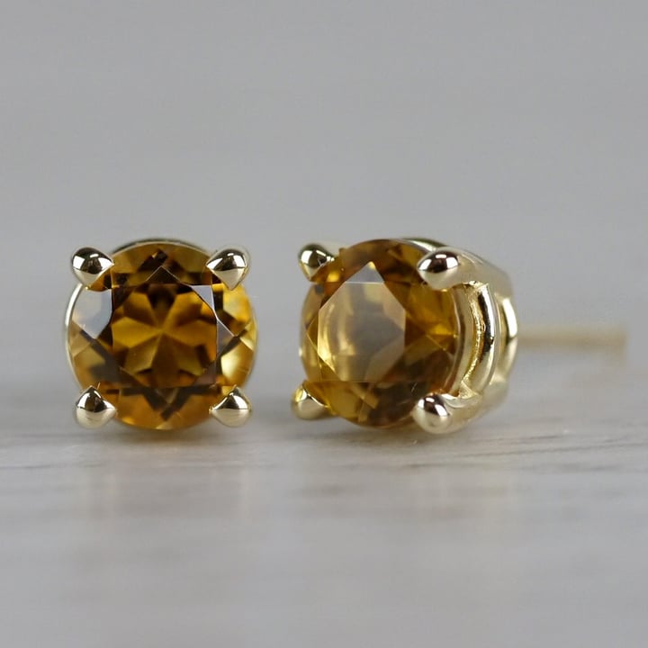 Citrine Round Gemstone Stud Earrings in Yellow Gold (4.5 mm) | Thumbnail 01