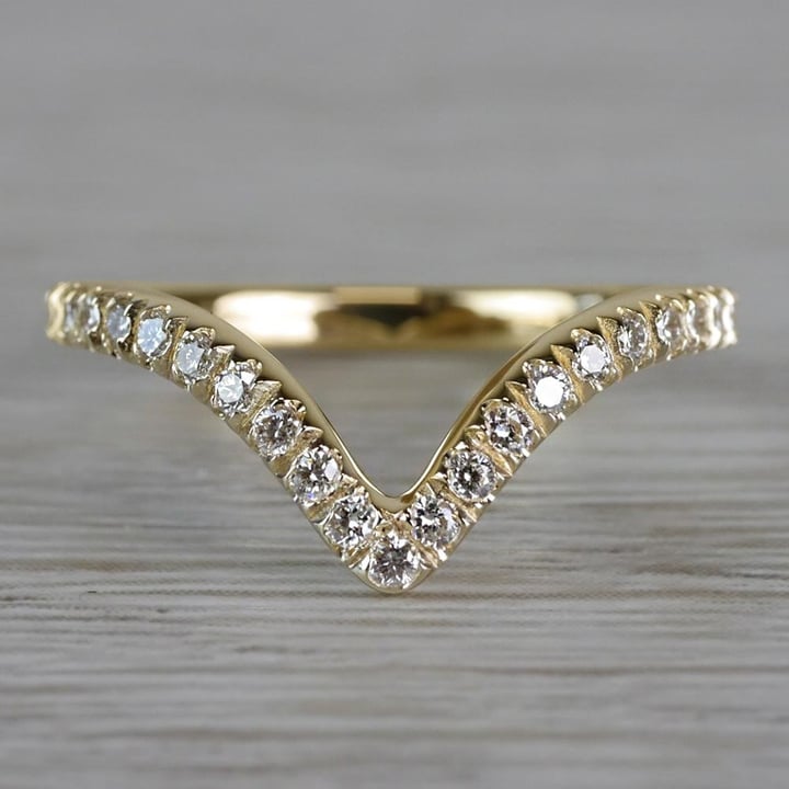 V Style Ring In Yellow Gold With Pave Diamonds - small