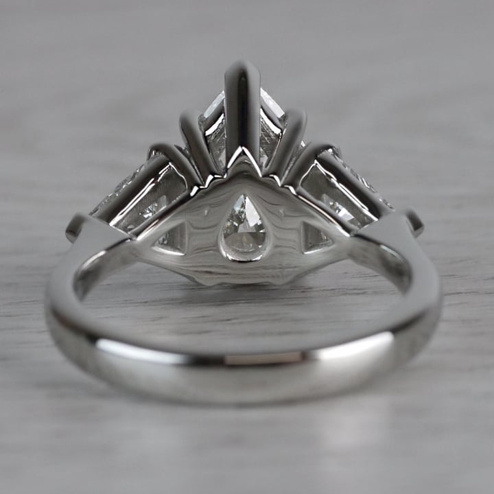 Luxurious 3 Carat Pear Shaped Diamond Ring - small angle 4