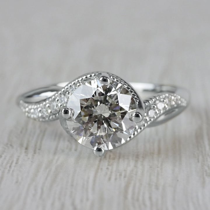Vintage Twisted Round Cut Diamond Engagement Ring