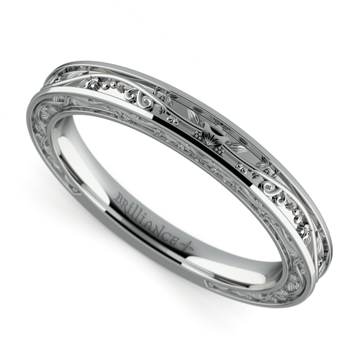 Antique Wedding Ring in White Gold | 01