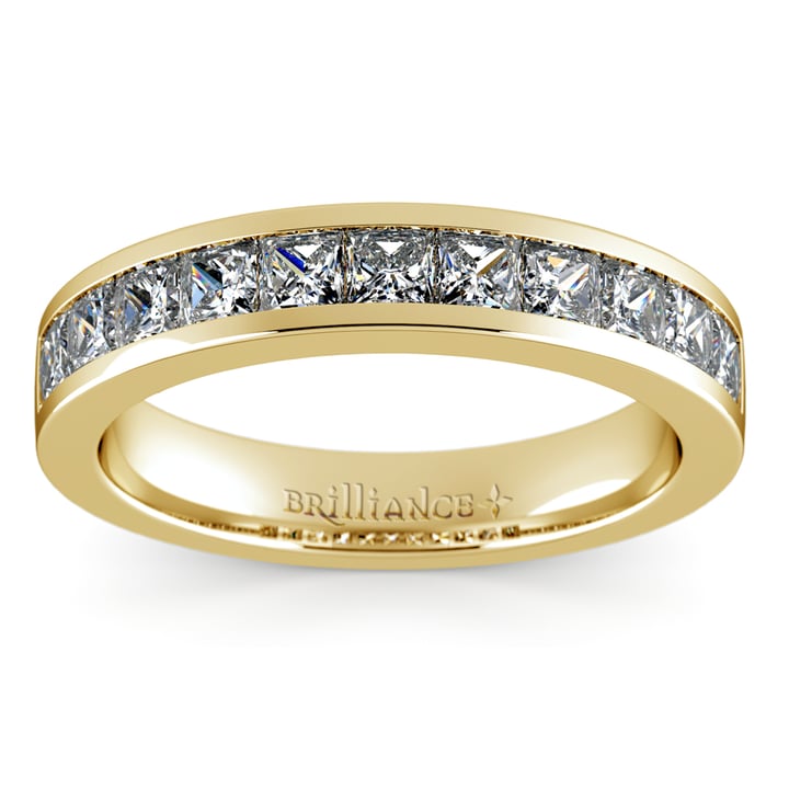 1 Ctw Princess Cut Channel Set Diamond Wedding Ring In Yellow Gold | Thumbnail 02