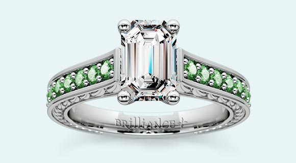 Antique Emerald Gemstone Engagement Ring in Platinum