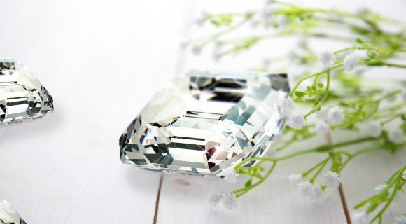 How Many Facets Does a Diamond Have?