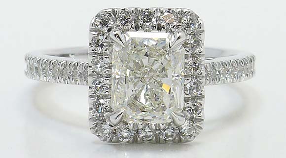 Radiant Cut Diamond Settings: The Halo