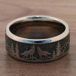 Howl - Wolf and Forest Pattern Mens Band in Titanium (9mm)