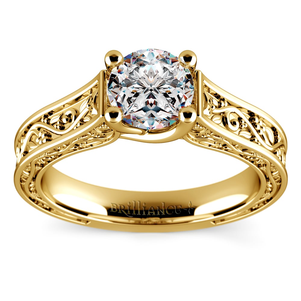 Antique Solitaire Engagement  Ring  in Yellow Gold 