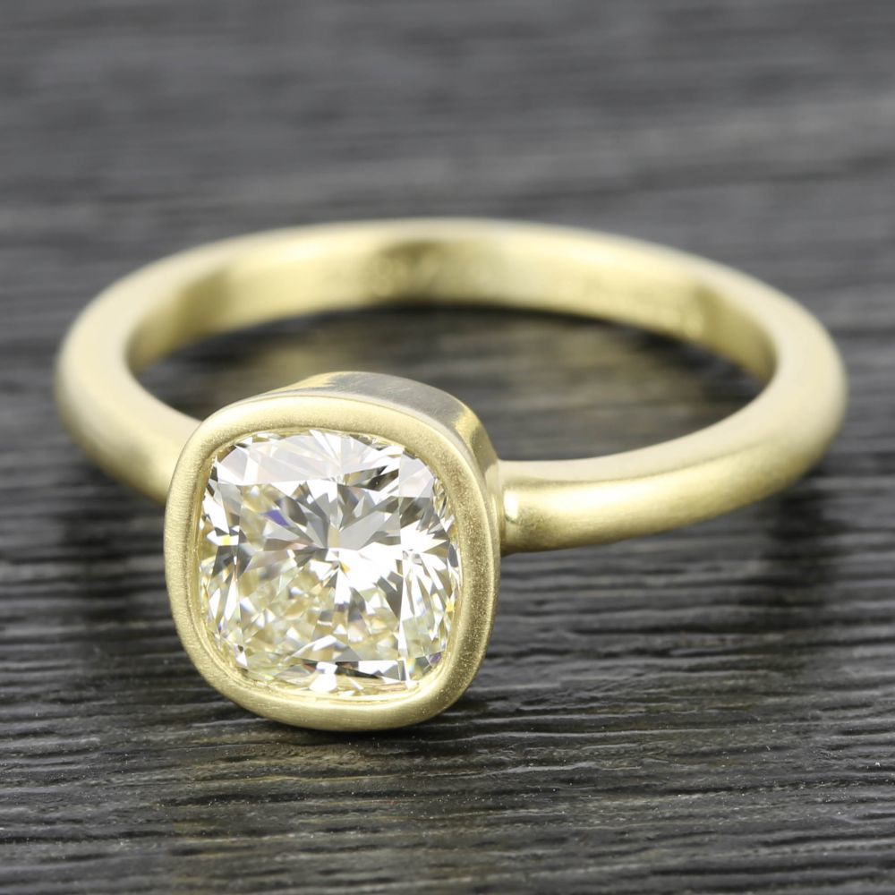 Bezel Set Diamond Ring Setting In Yellow Gold | 05