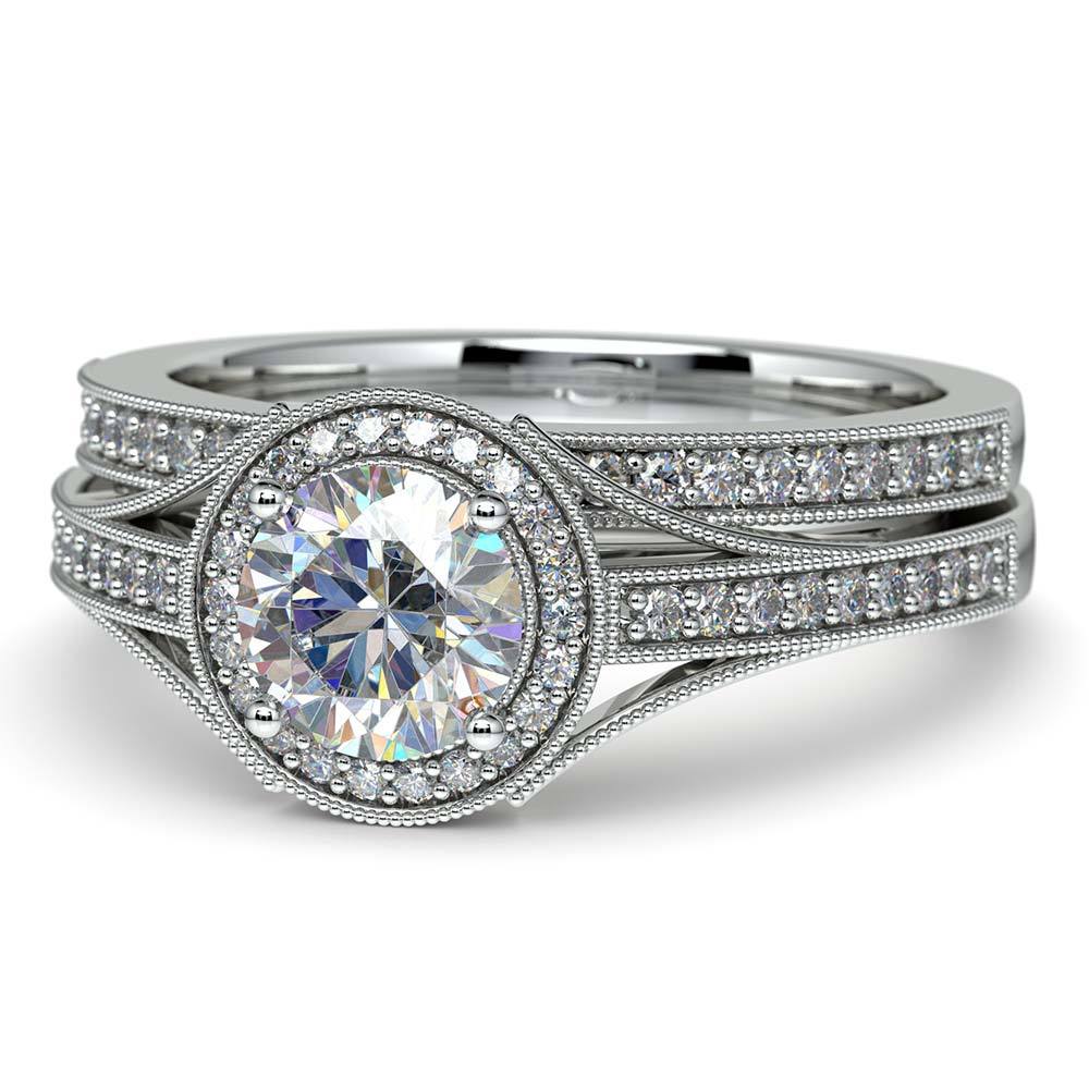 Vintage Milgrain Halo Diamond Bridal Ring Set In Platinum | 04