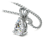 1 1/2 Carat Pear Shaped Diamond Necklace In White Gold | Thumbnail 03