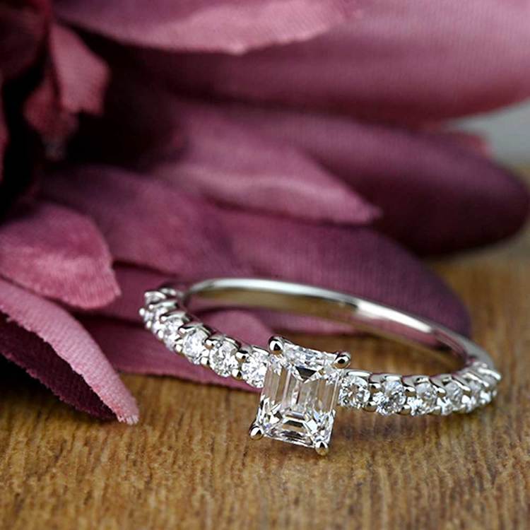 1 Carat Emerald Reverse Trellis Diamond Engagement Ring angle 5