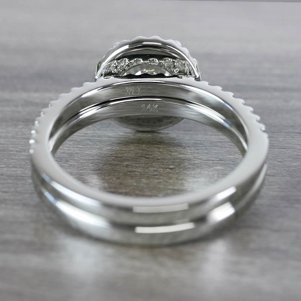 Beautiful Halo Engagement 2 Carat Diamond Ring Wedding Set angle 4