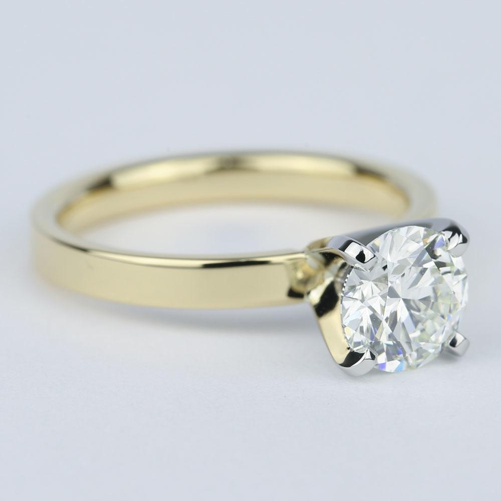 Solitaire Round Diamond Engagement Ring with Flat Band (1 Carat)