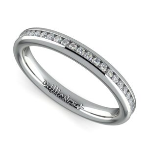 Channel Diamond Wedding Ring in White Gold (1/4 ctw)
