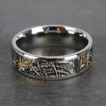 Beveled Camouflage Inlay Men's Wedding Ring in Titanium (7mm) | Thumbnail 03