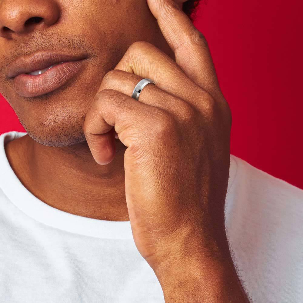 Inset Beveled Men's Wedding Ring in Platinum (6mm) | 04