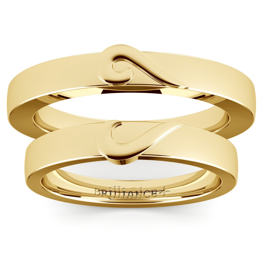 Matching Curled Heart Wedding Ring Set in Yellow Gold | 05